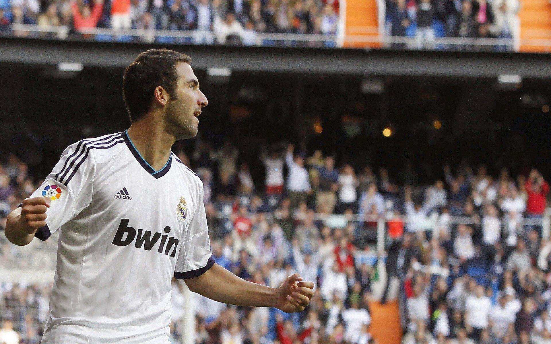 莱比锡体育总监畅谈迪奥曼德未来，夏窗离队传闻四起，期盼合作超越短暂一季